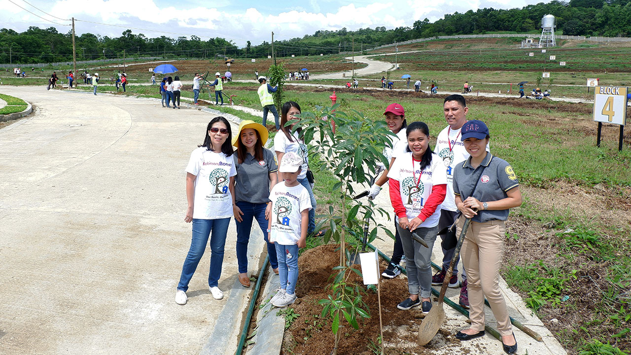 Robinsons Homes Builds Communities & Establishes Roots