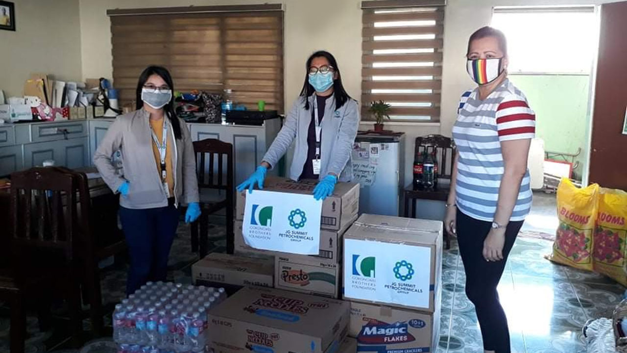 GBF and JGSPG Extend Food Aid to Batangas Communities
