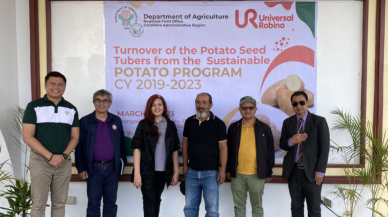URCs Sustainable Potato Program Distributes 135 Tons of Potato Seeds