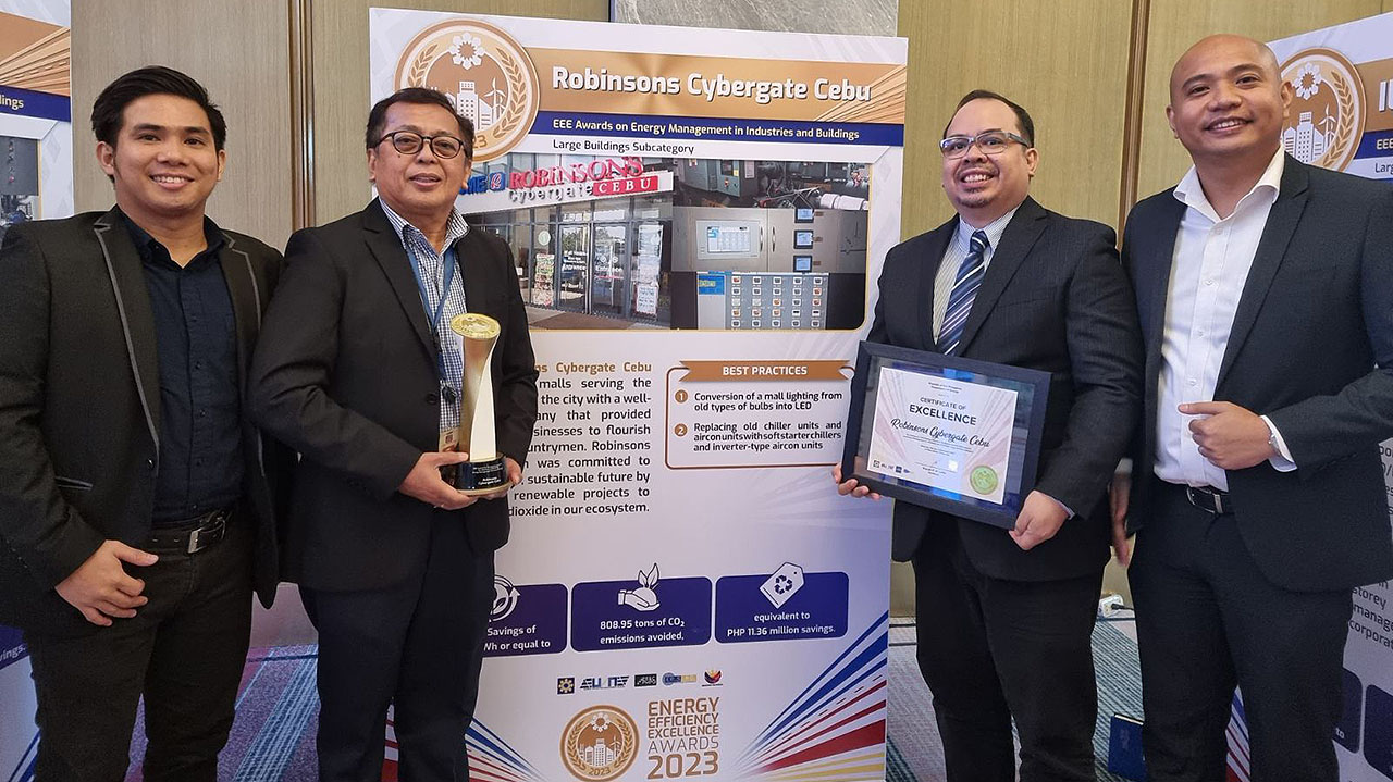 Robinsons Cybergate Cebu Honored at DOEs 2023 Energy Efficiency Excellence Awards